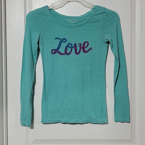 Long sleeve shirt from American Eagle Outfitters. - Picture 1 of 3